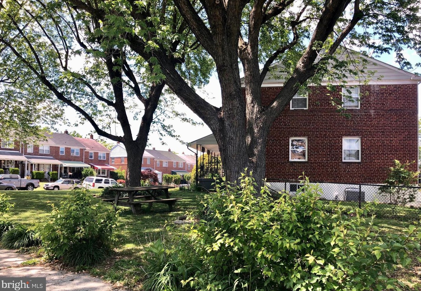 431 Scarsdale Rd, Baltimore, MD 21224-2110