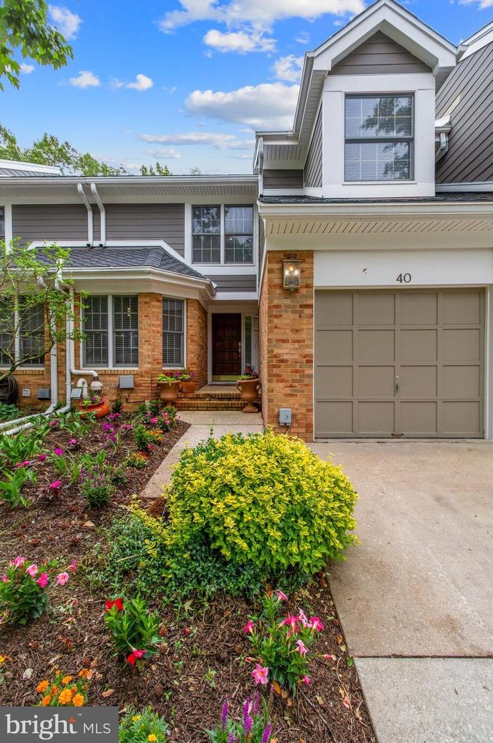 40 Raisin Tree Cir, Baltimore, MD 21208-1363