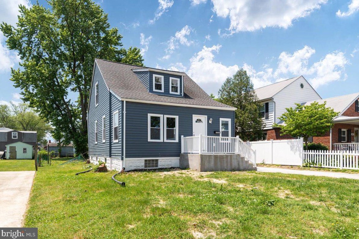 2701 Gray Manor Ter, Baltimore, MD 21222-2406