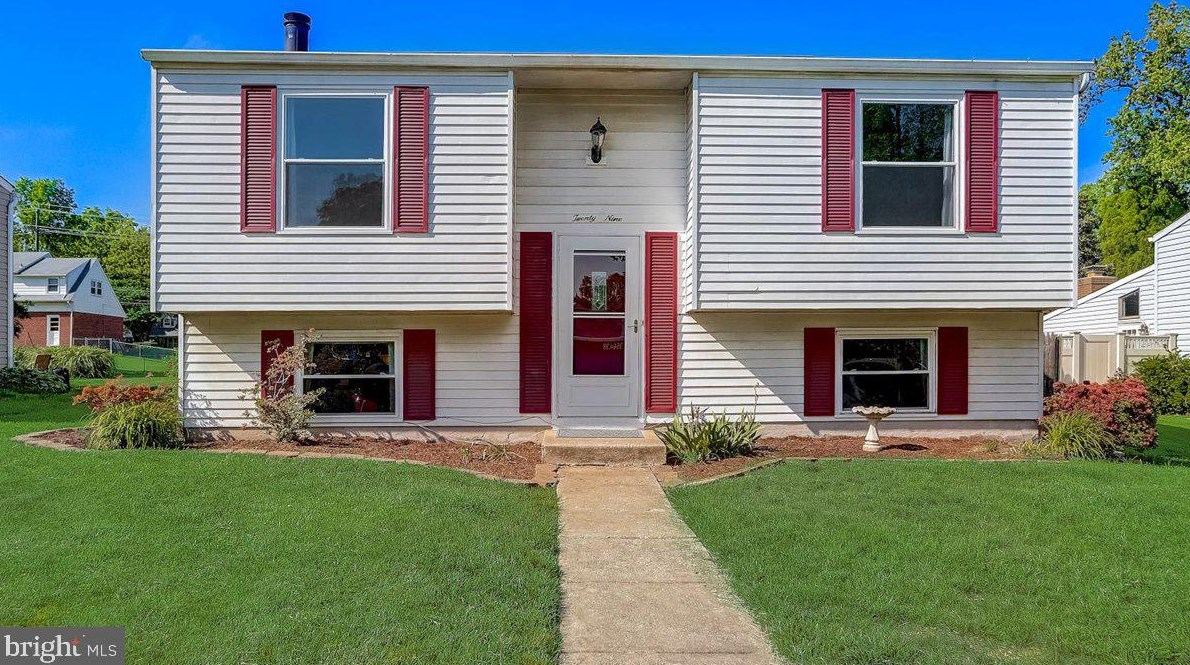 29 Heathrow Manor Ct, Baltimore, MD 21236-2817