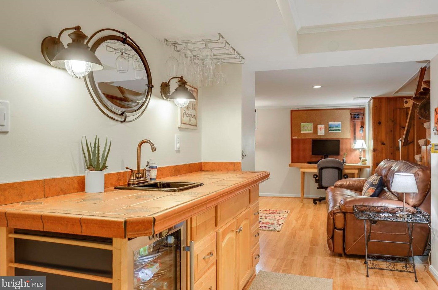 329 Greenlow Rd, Baltimore, MD 21228-1837