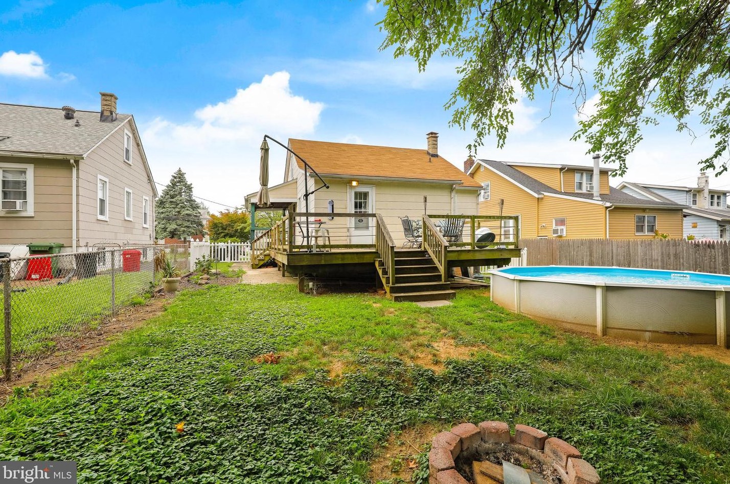 2804 Oakcrest Ave, Baltimore, MD 21234-6326