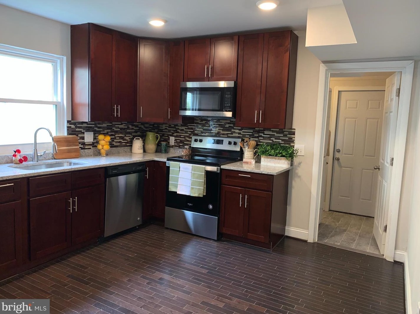 203 Sollers Point Rd, Baltimore MD  21222-6138 exterior