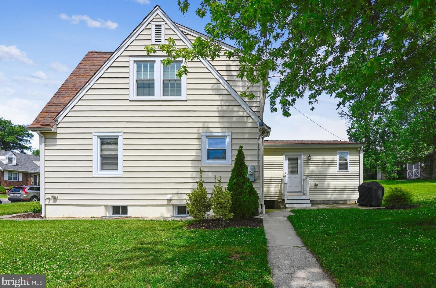 1111 Vernon Ave, Baltimore, MD 21229-5322