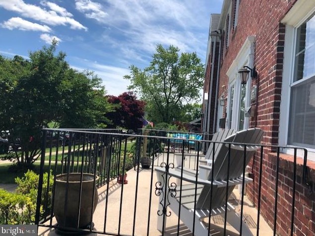 1869 Edgewood Rd, Baltimore MD  21286-5207 exterior