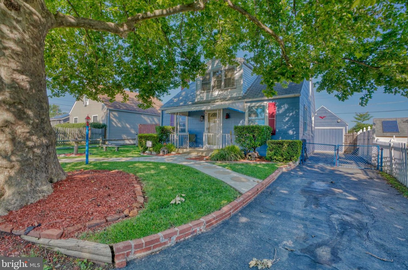 1903 Adams Rd, Baltimore, MD 21222-2902