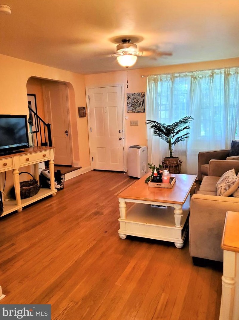 222 Ridge Ave, Baltimore, MD 21286