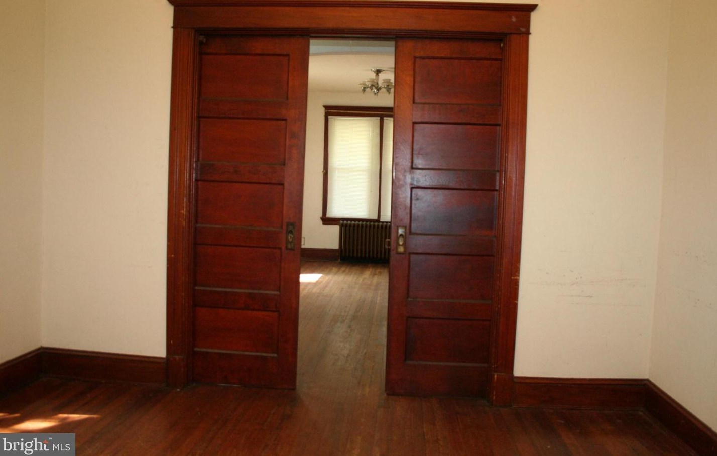 505 Academy Rd, Baltimore MD  21228-1802 exterior