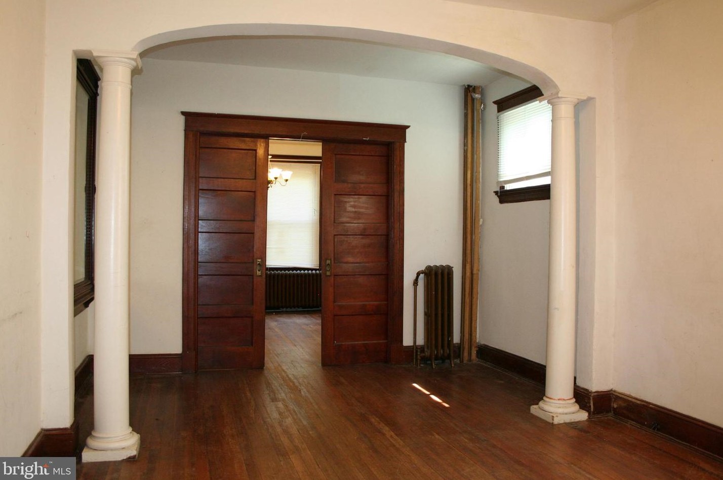 505 Academy Rd, Baltimore MD  21228-1802 exterior