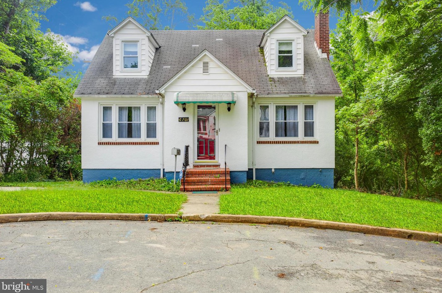 6701 Highview Ave, Baltimore, MD 21206-1016