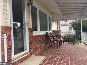 2852 Tennessee Ave, Baltimore, MD 21227-2238