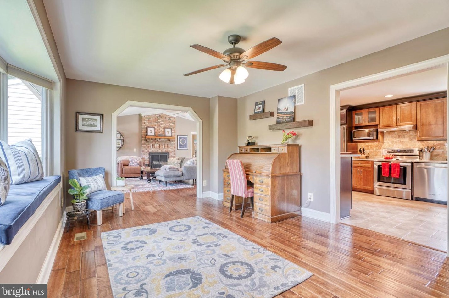 6205 Pleasant View Ave, Baltimore, MD 21209-2123