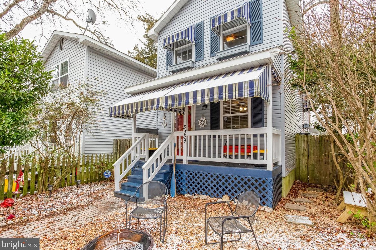 3939 7th St, Holland Point, MD 20714-4023