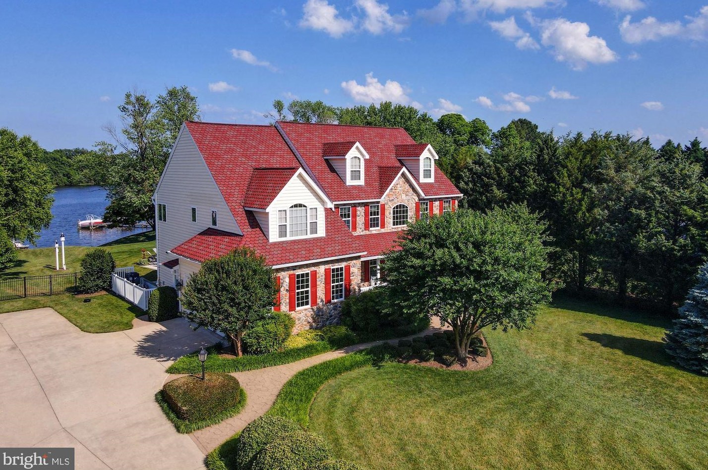 3915 Island Landing Ct, Broomes Island, MD 20615-3077