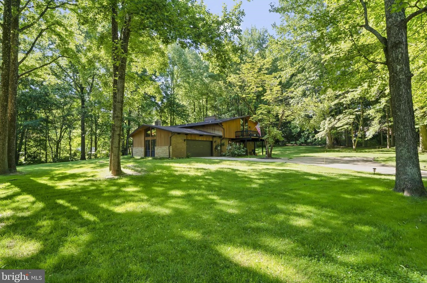 1880 Plantation Dr, Dunkirk, MD 20754-9754