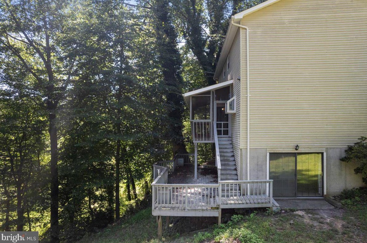 9805 Empire Ct, Dunkirk MD 20754-9715 exterior