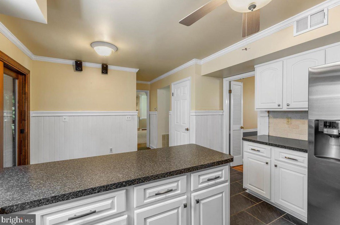 9805 Empire Ct, Dunkirk MD 20754-9715 exterior