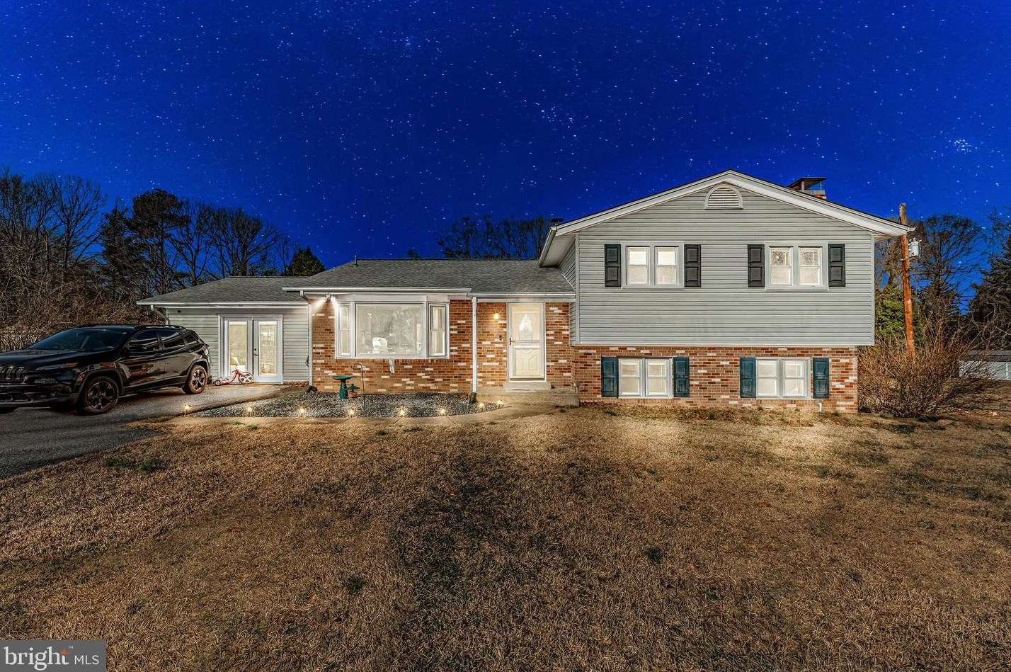 11208 Maplewood Dr, Dunkirk MD  20754-9413 exterior