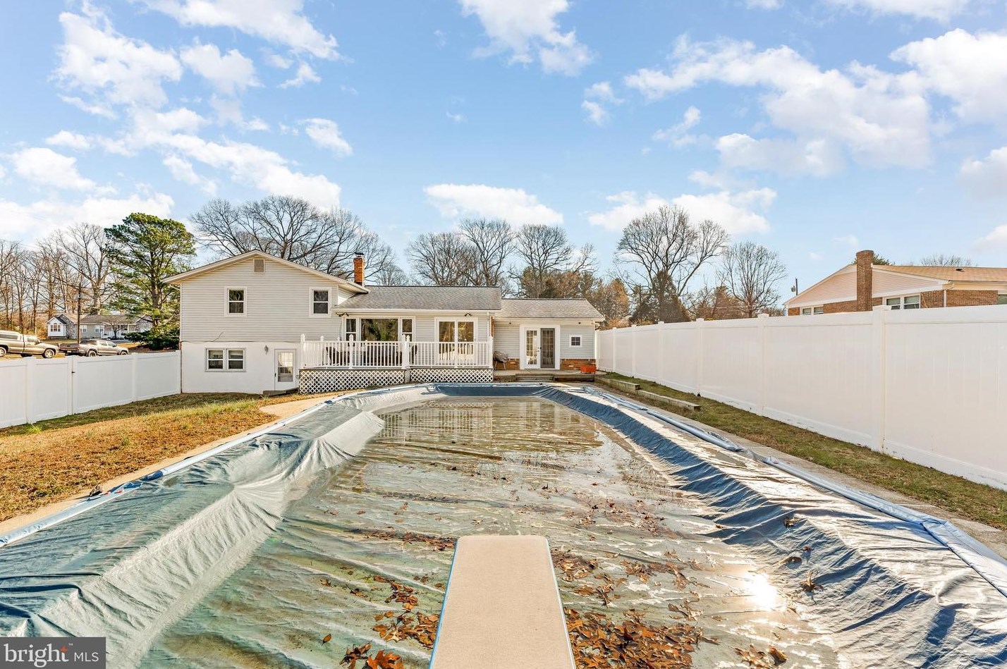 11208 Maplewood Dr, Dunkirk MD  20754-9413 exterior