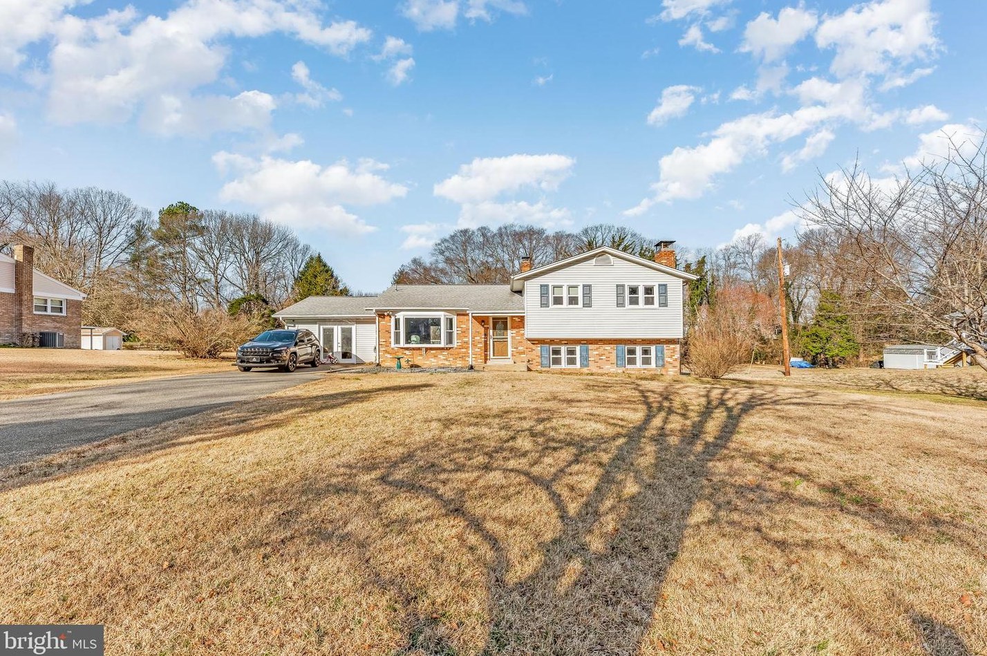 11208 Maplewood Dr, Dunkirk MD  20754-9413 exterior