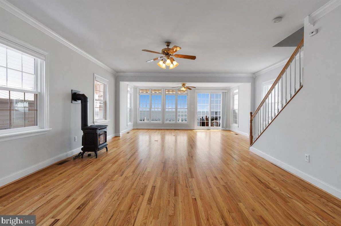 9123 Atlantic Ave, Holland Point MD 20714-4049 exterior