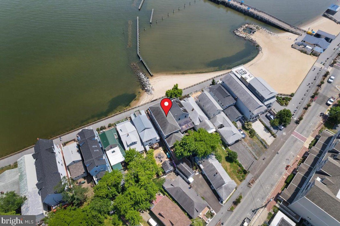 9123 Atlantic Ave, Holland Point MD 20714-4049 exterior