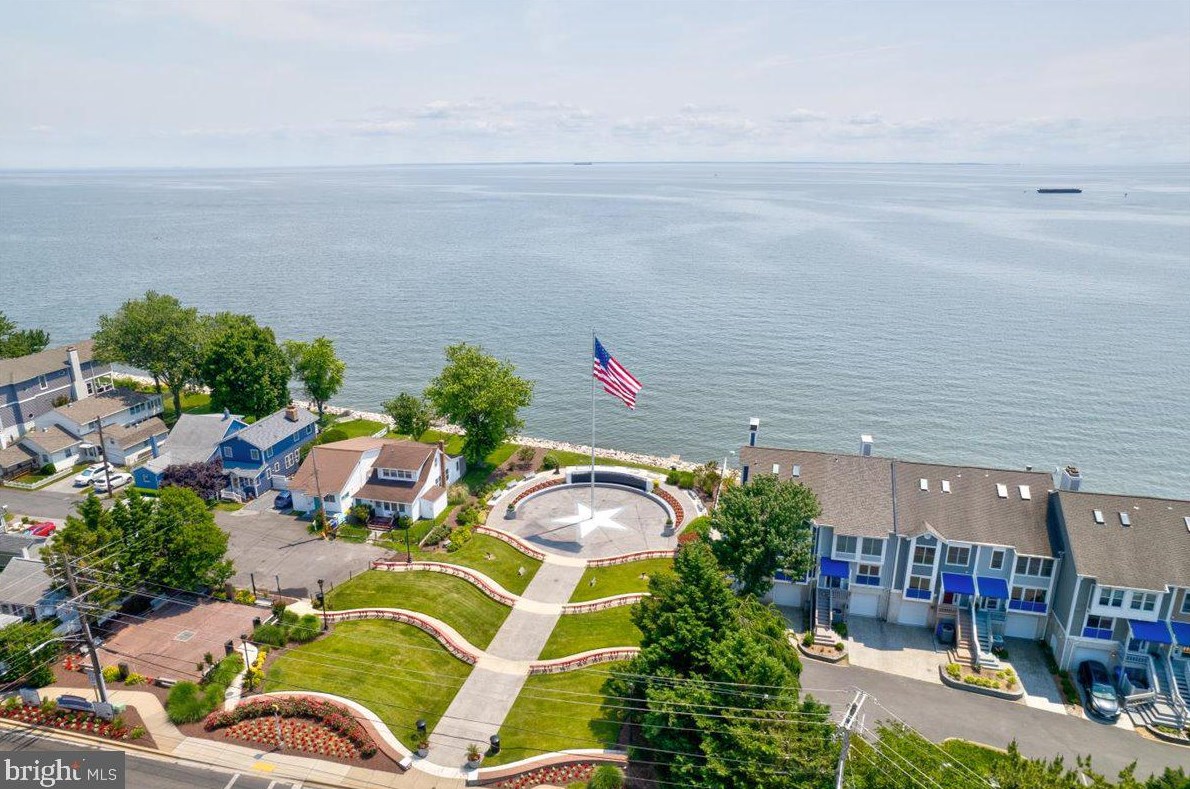 9123 Atlantic Ave, Holland Point MD 20714-4049 exterior