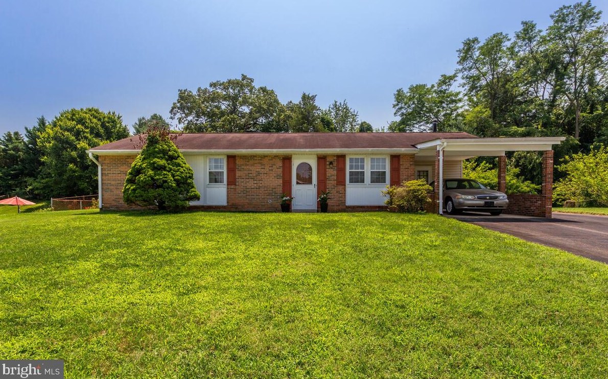 1232 Prince St, Dunkirk, MD 20754-9611