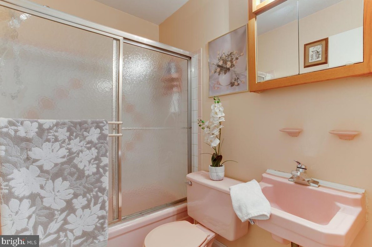 1232 Prince St, Dunkirk MD  20754-9611 exterior