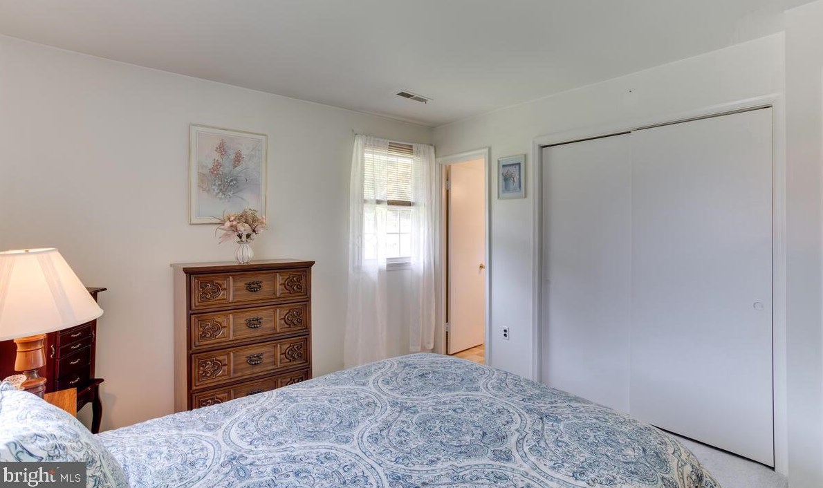 1232 Prince St, Dunkirk MD  20754-9611 exterior