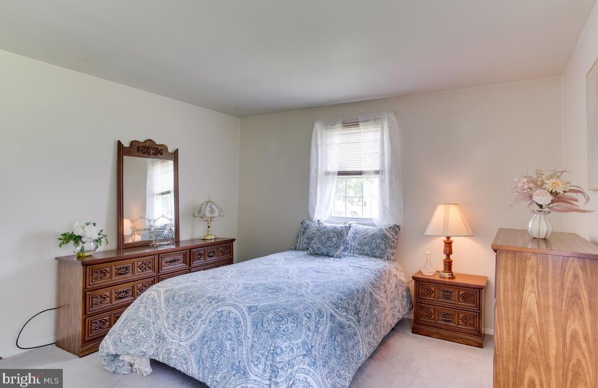 1232 Prince St, Dunkirk MD  20754-9611 exterior