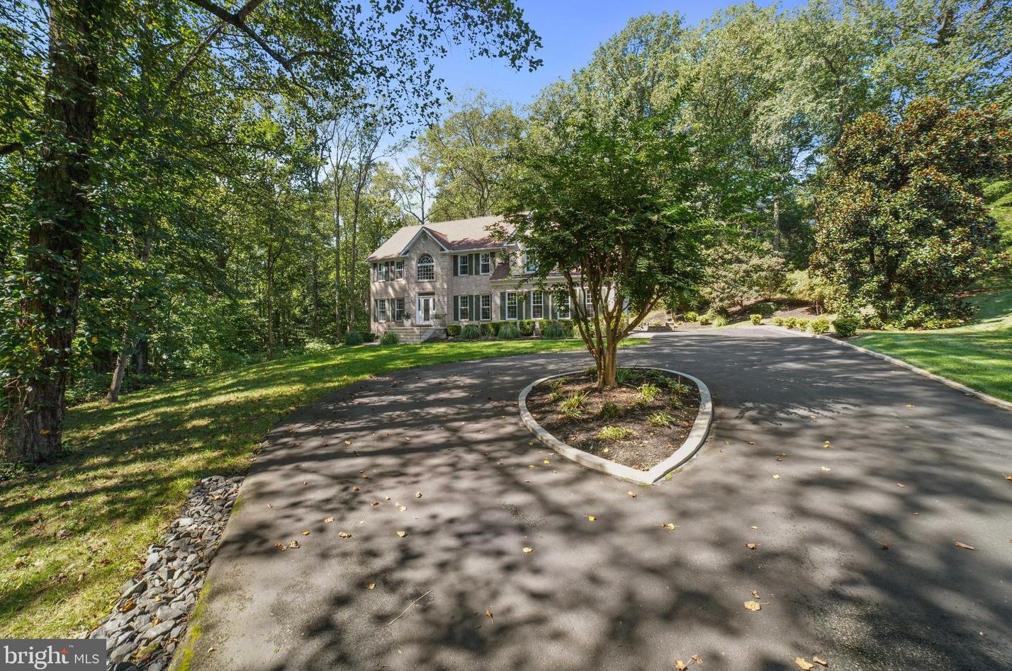 2815 Dunleigh Dr, Dunkirk MD  20754-2304 exterior