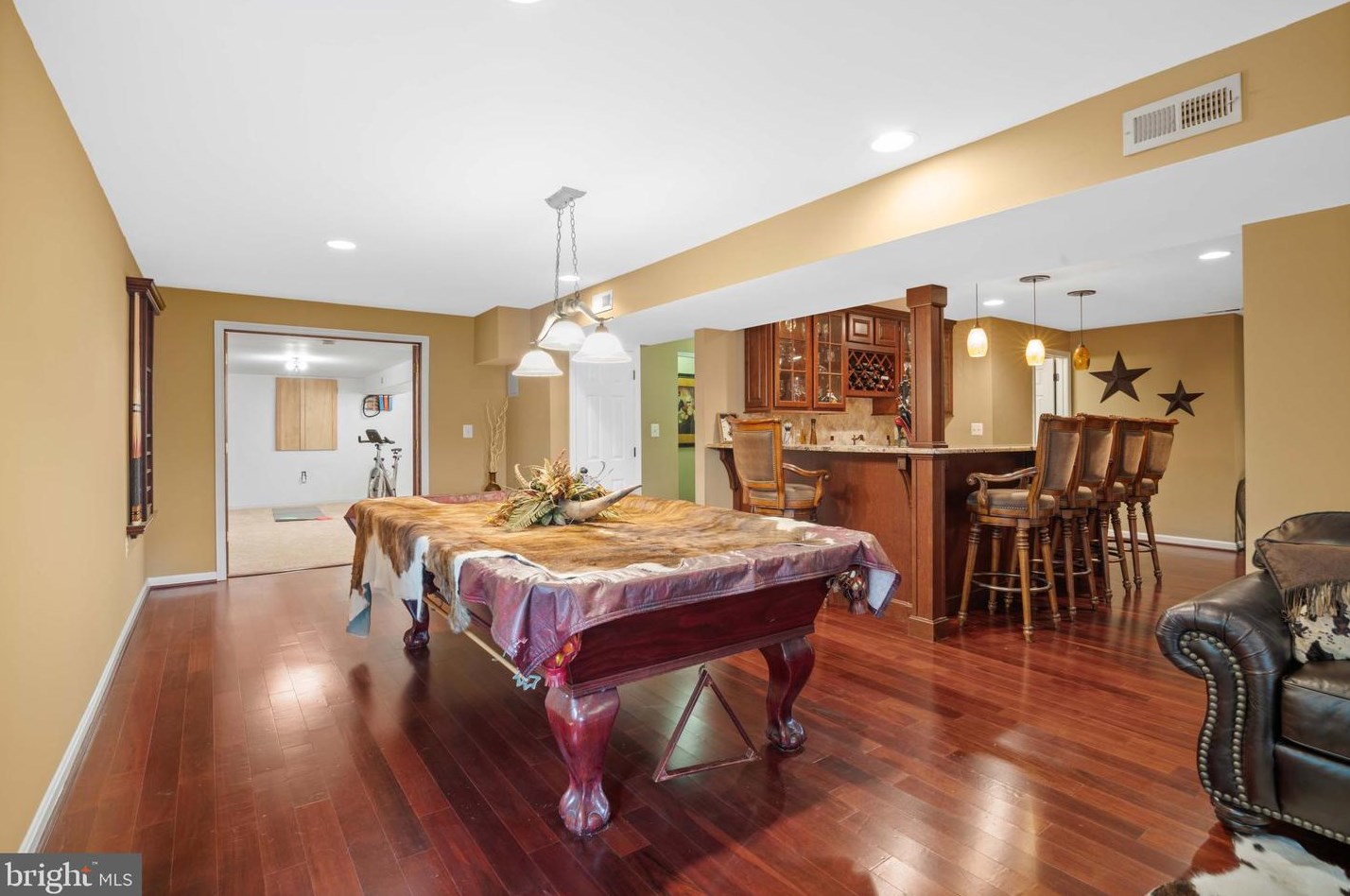 2815 Dunleigh Dr, Dunkirk MD  20754-2304 exterior