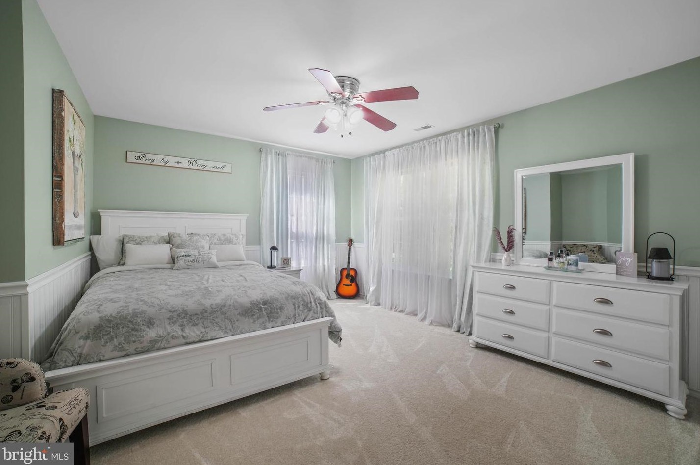 2815 Dunleigh Dr, Dunkirk MD  20754-2304 exterior