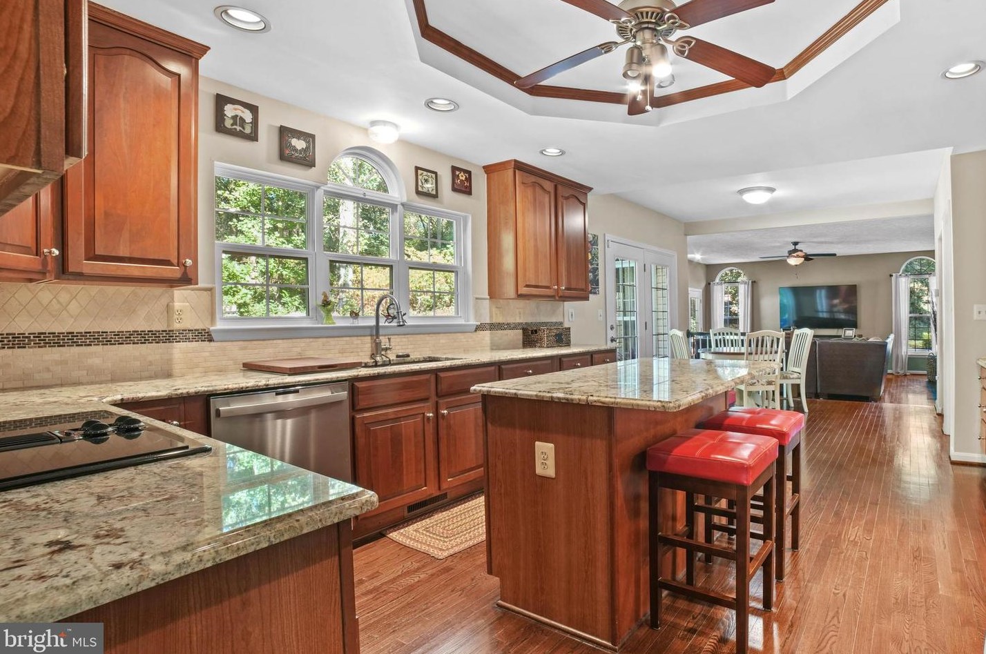 2815 Dunleigh Dr, Dunkirk MD  20754-2304 exterior