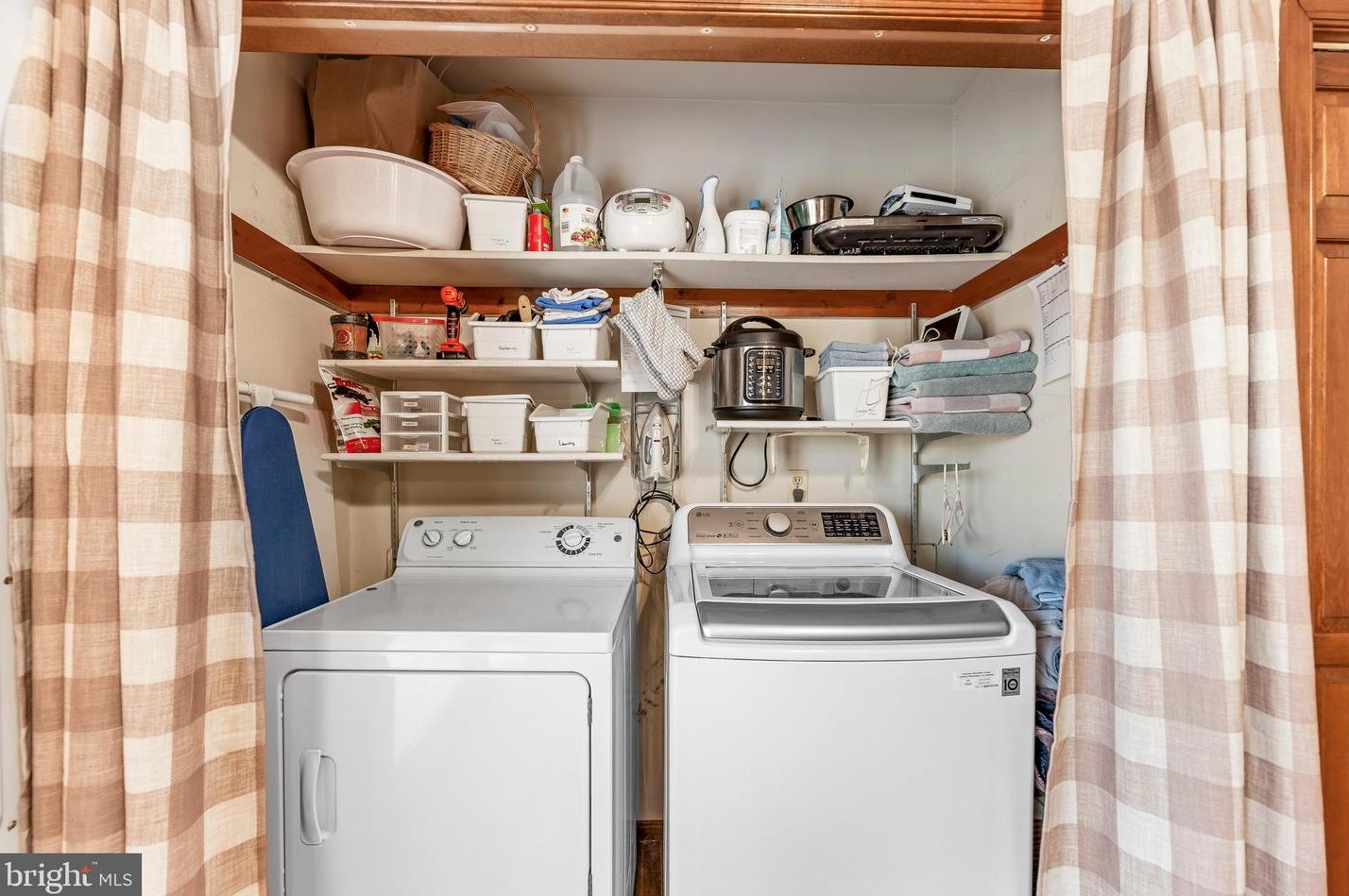 3591 Hunting Creek Rd, Huntingtown MD  20639-9509 exterior