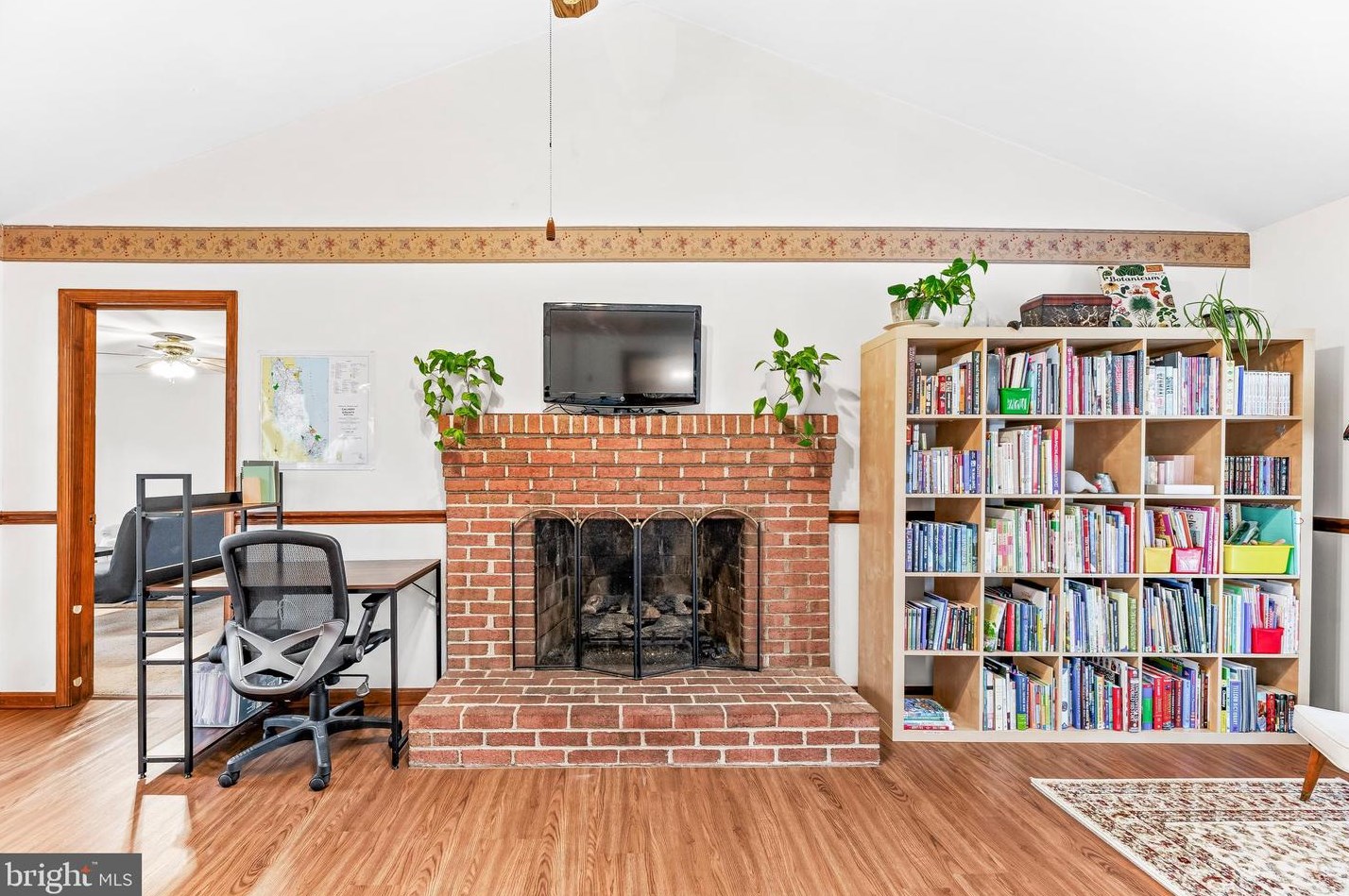 3591 Hunting Creek Rd, Huntingtown MD  20639-9509 exterior