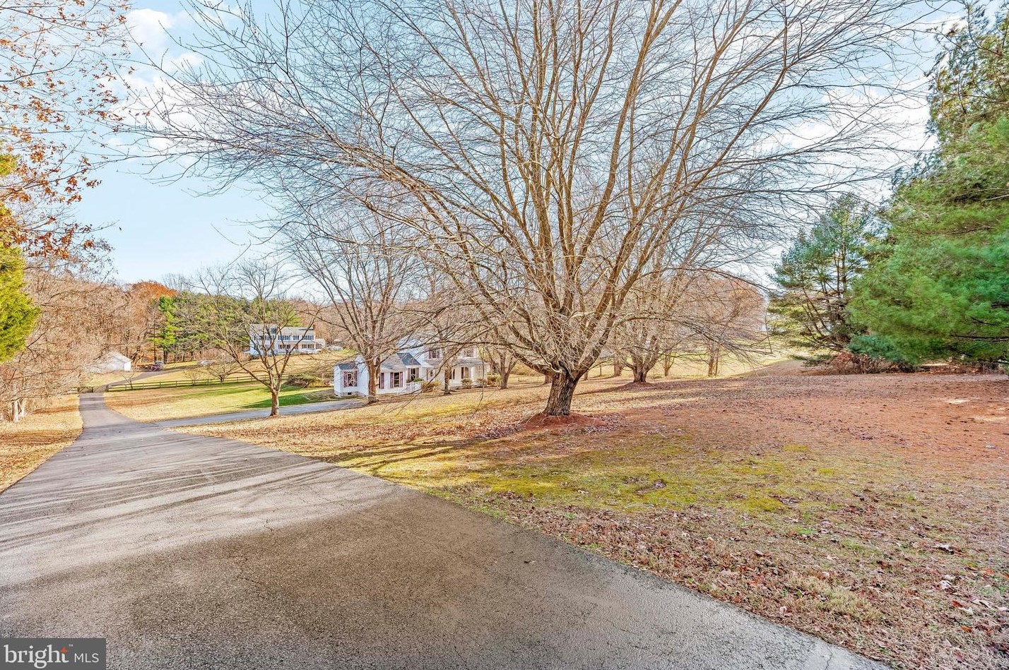 3591 Hunting Creek Rd, Huntingtown MD  20639-9509 exterior