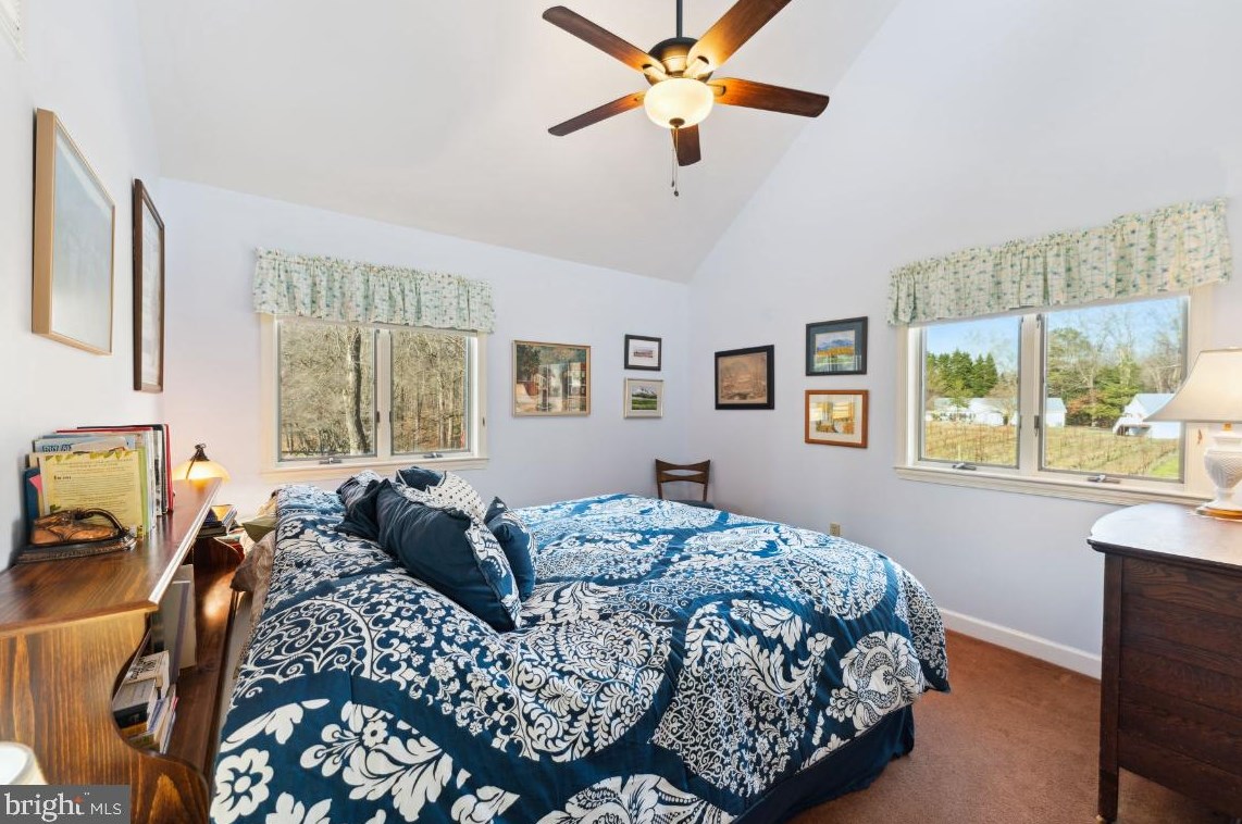 931 Warner Dr, Huntingtown, MD 20639-9777