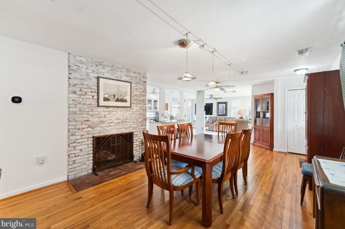 931 Warner Dr, Huntingtown MD 20639-9774 exterior