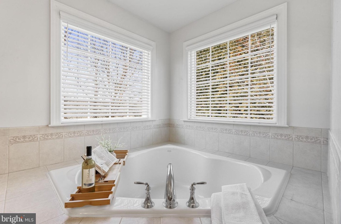 2705 Queensberry Dr, Huntingtown MD  20639-2321 exterior