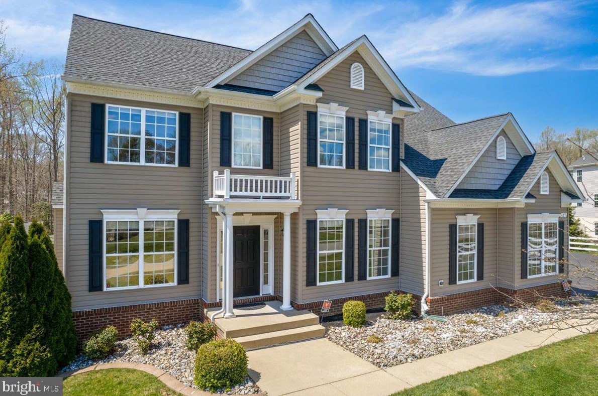 625 Maybrook Dr, Huntingtown, MD 20639-3923