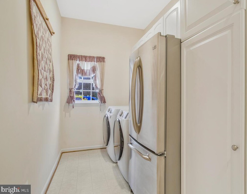 2440 Stella Dr, Huntingtown MD  20639-4218 exterior