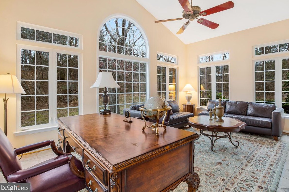 2440 Stella Dr, Huntingtown MD  20639-4218 exterior