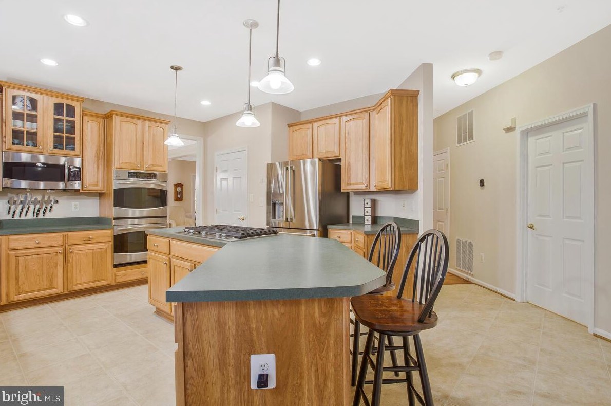 2440 Stella Dr, Huntingtown MD  20639-4218 exterior