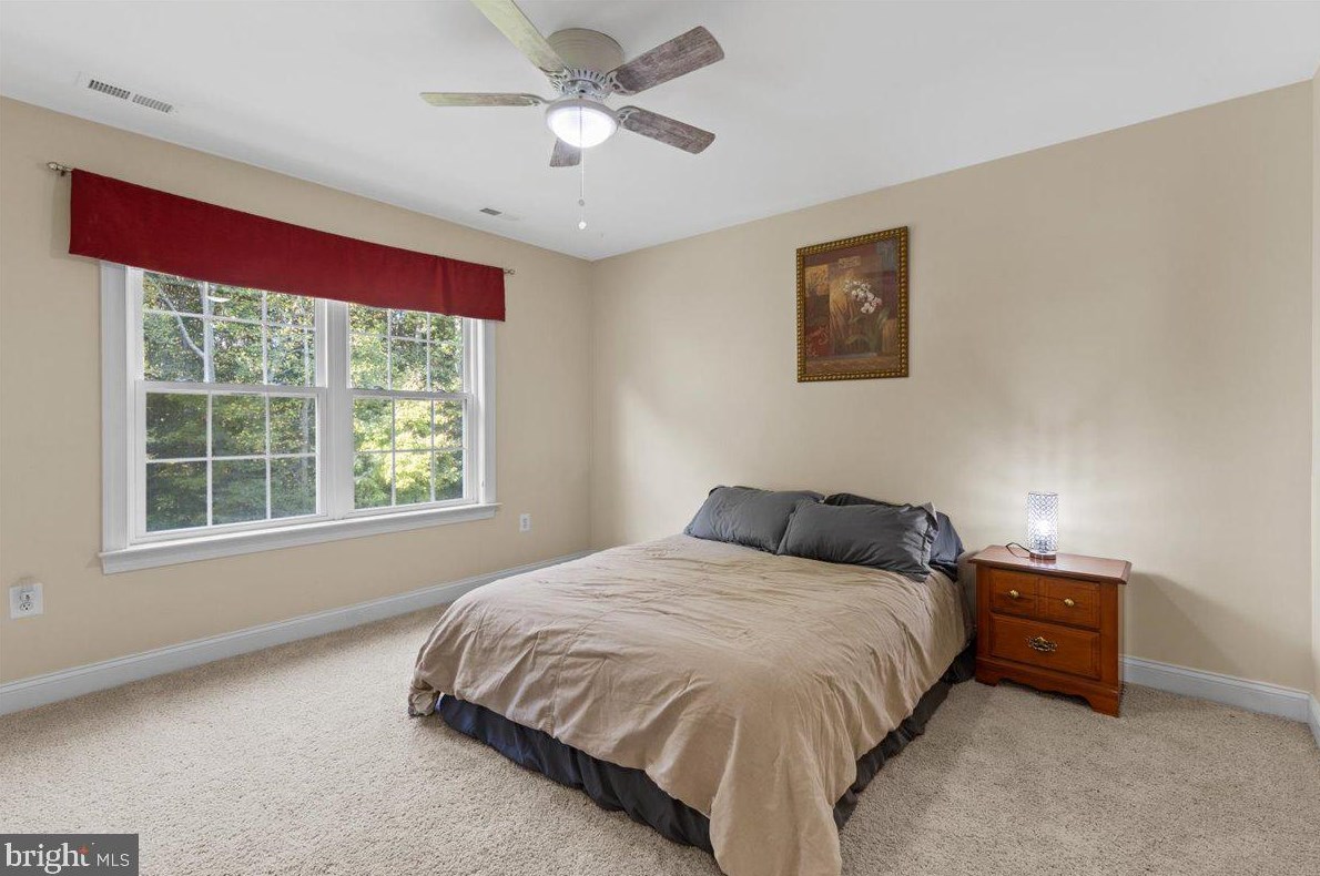 9580 Covenant Ct, Owings MD  20736-3334 exterior