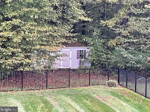 9580 Covenant Ct, Owings MD  20736-3334 exterior