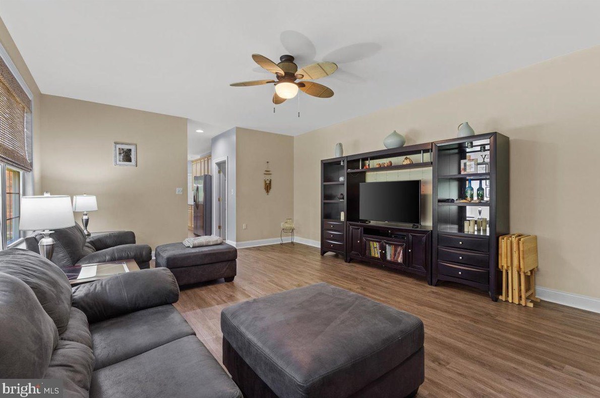 9580 Covenant Ct, Owings MD  20736-3334 exterior