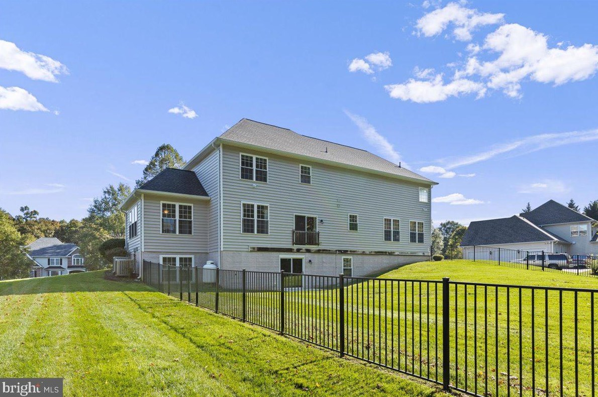 9580 Covenant Ct, Owings MD  20736-3334 exterior