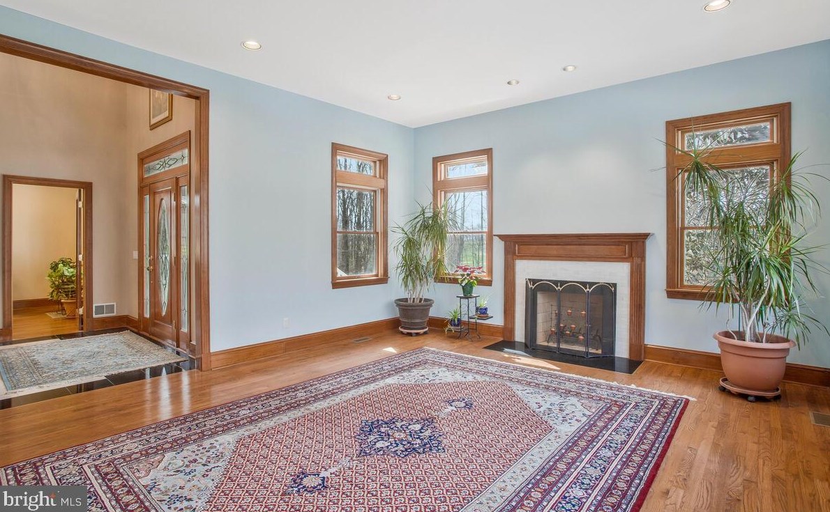 4030 Howes Ct, Dunkirk MD  20754-3009 exterior